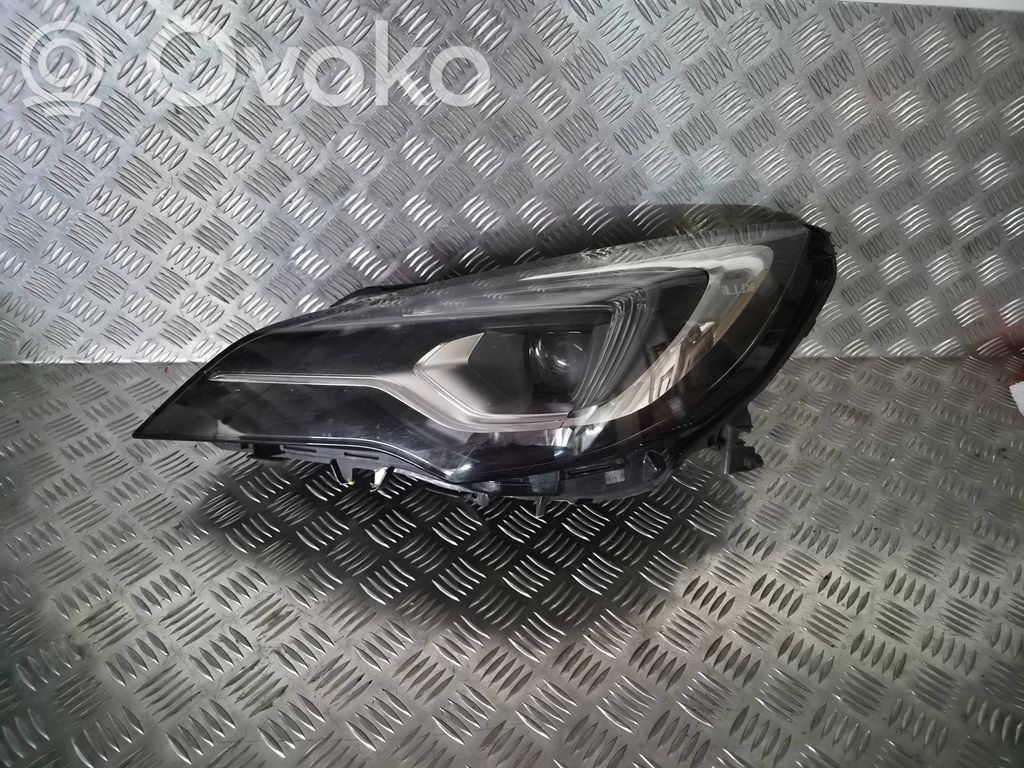 Opel Astra K Scheinwerfer 