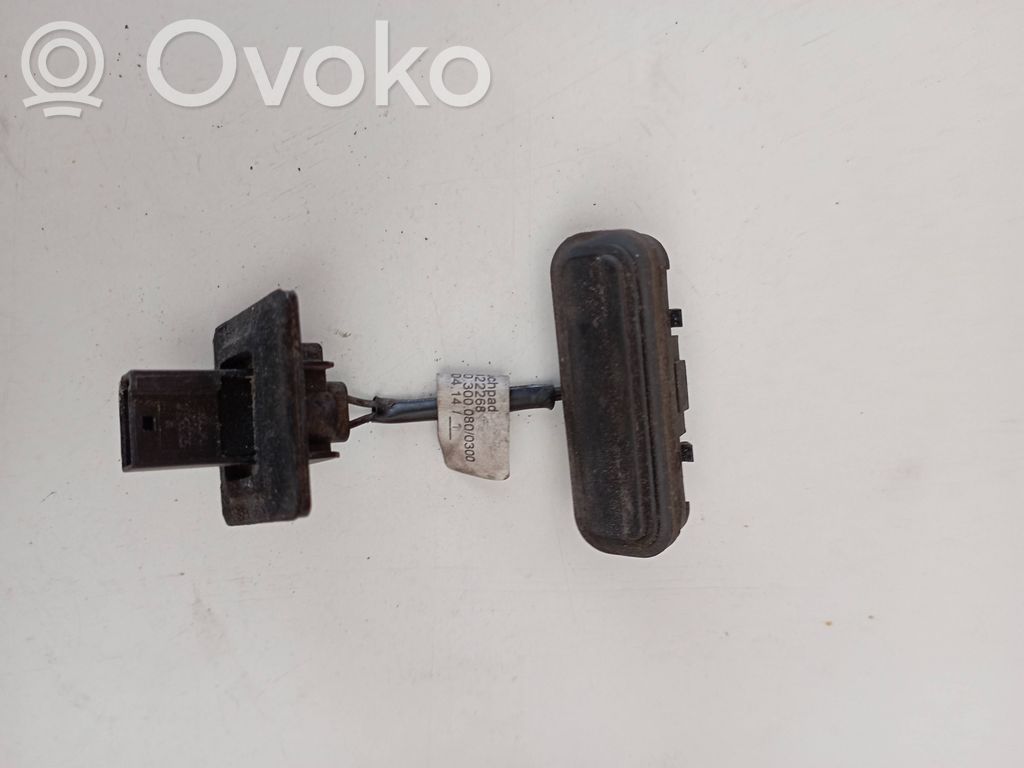 Opel Insignia A Fuel tank opening switch 