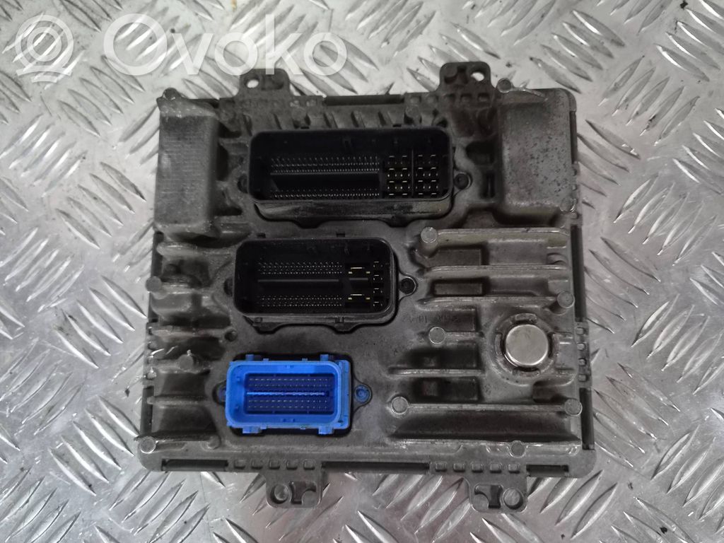 Opel Insignia A Engine control unit/module 