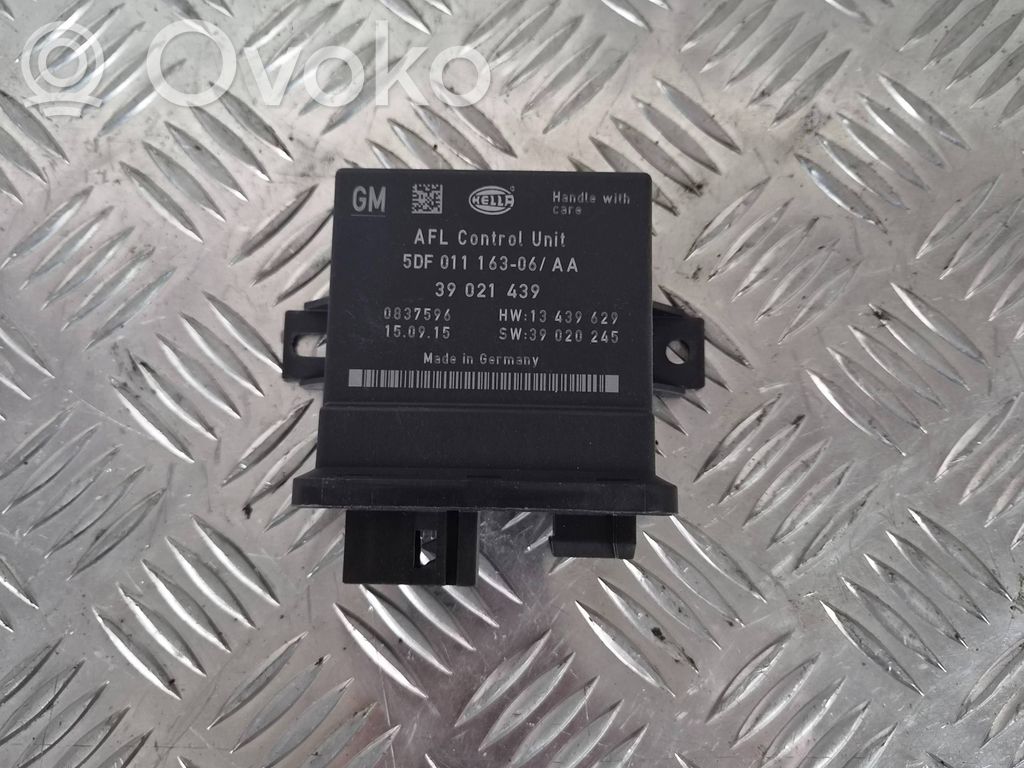 Opel Insignia A Light module LCM 