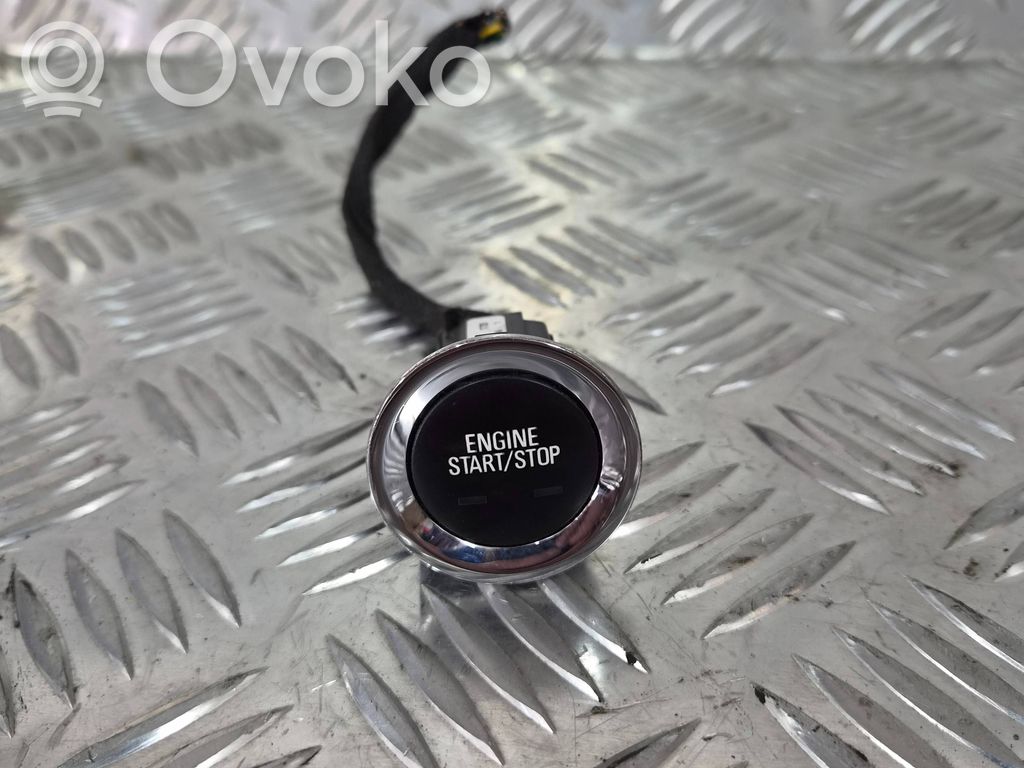 Opel Insignia A Moottorin start-stop-painike/kytkin 