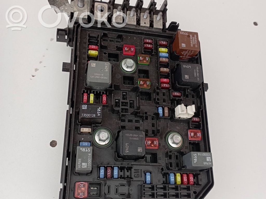 Opel Astra K Fuse box set 
