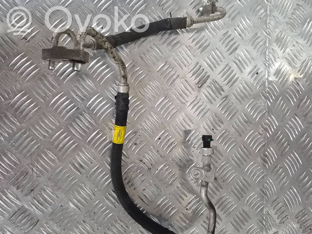 Opel Mokka Ilmastointilaitteen putki (A/C) 