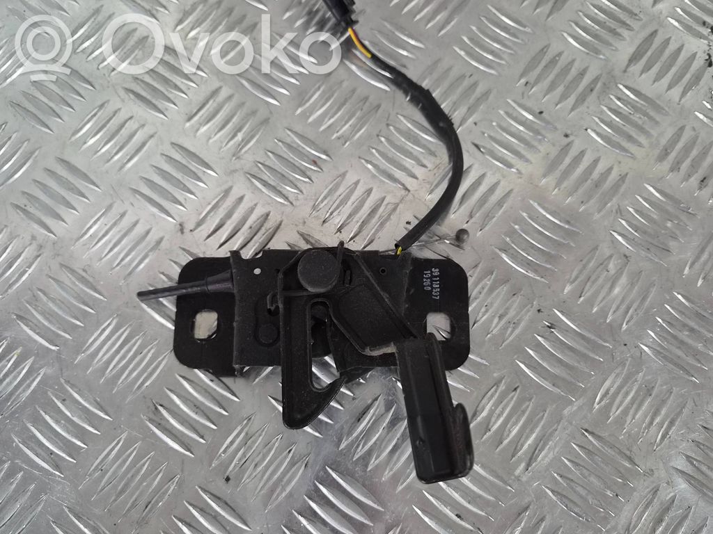 Opel Astra K Engine bonnet/hood lock/catch 