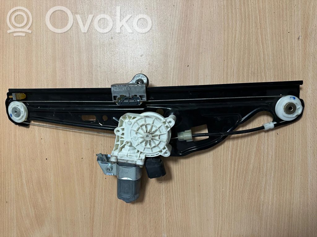 Regulador con motor de la ventanilla de la puerta corredera   7075674,7034338,00661802,00661902,51357184746,7184746