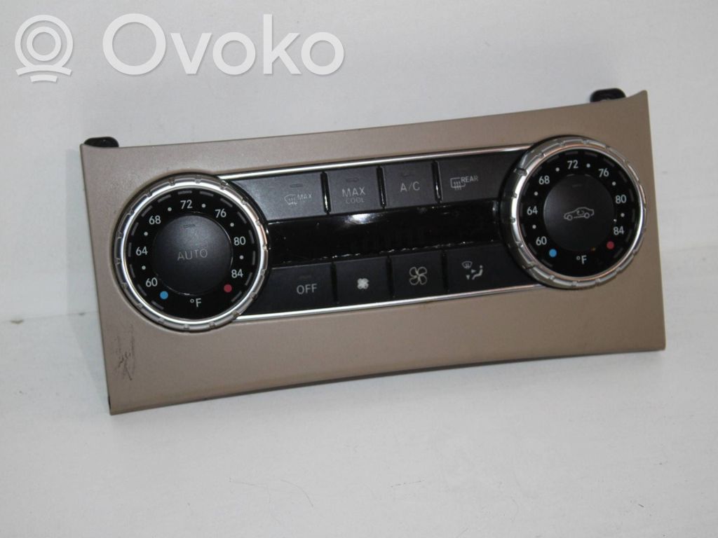 Mercedes-Benz C W204 Panel klimatyzacji 