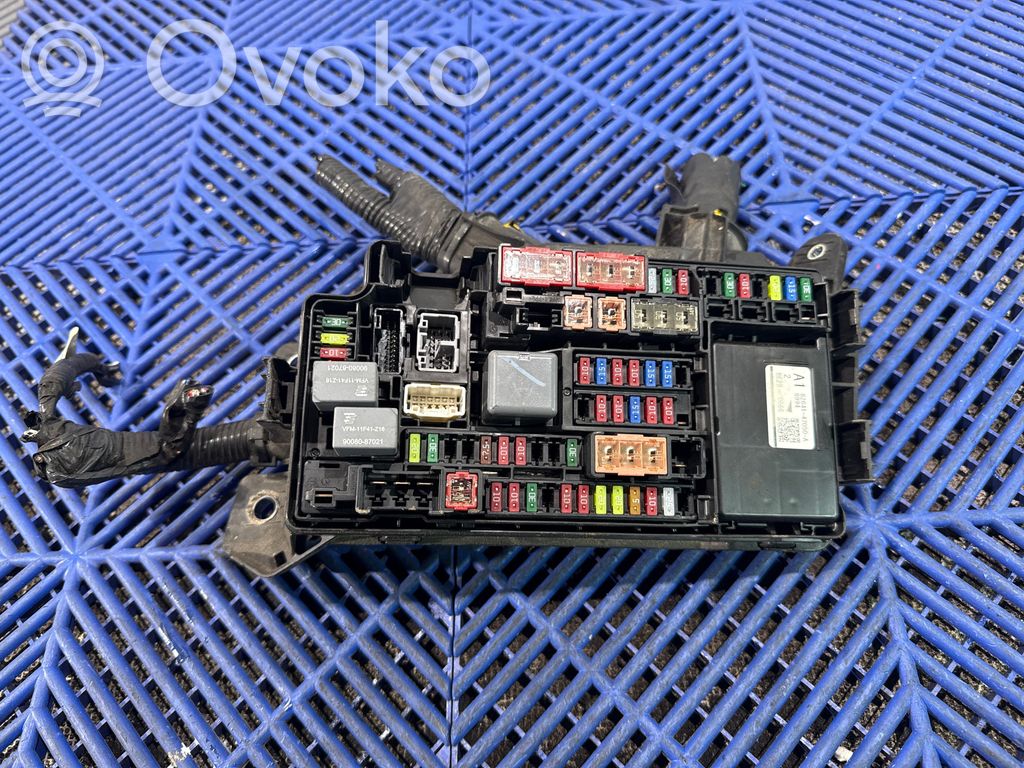Toyota C-HR I Fuse box set 