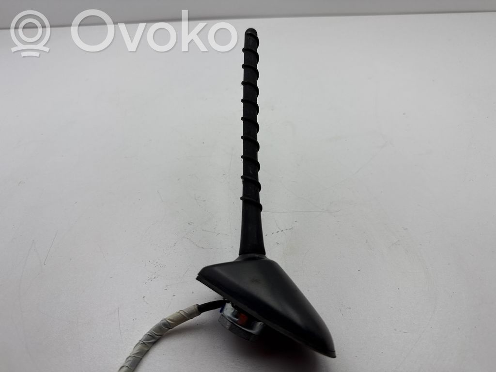 Toyota Prius (XW30) Antenă radio 