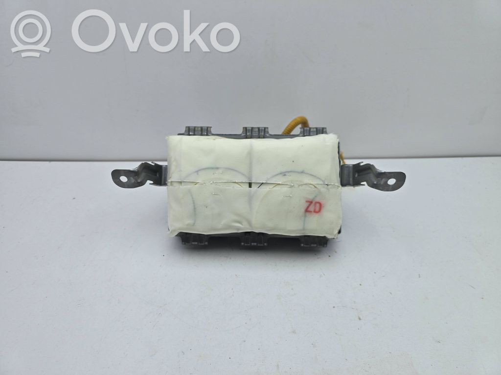Lexus CT 200H Keleivio oro pagalvė 