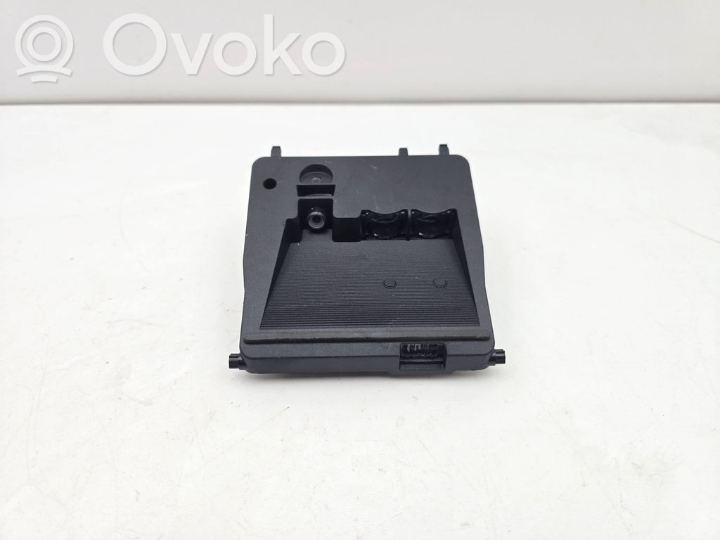 Toyota Auris E180 Windshield/windscreen camera 