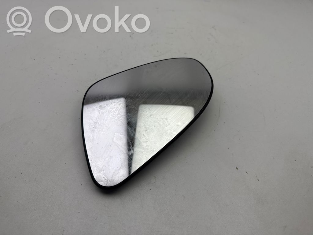 Toyota Yaris Wkład lusterka drzwi przednich 