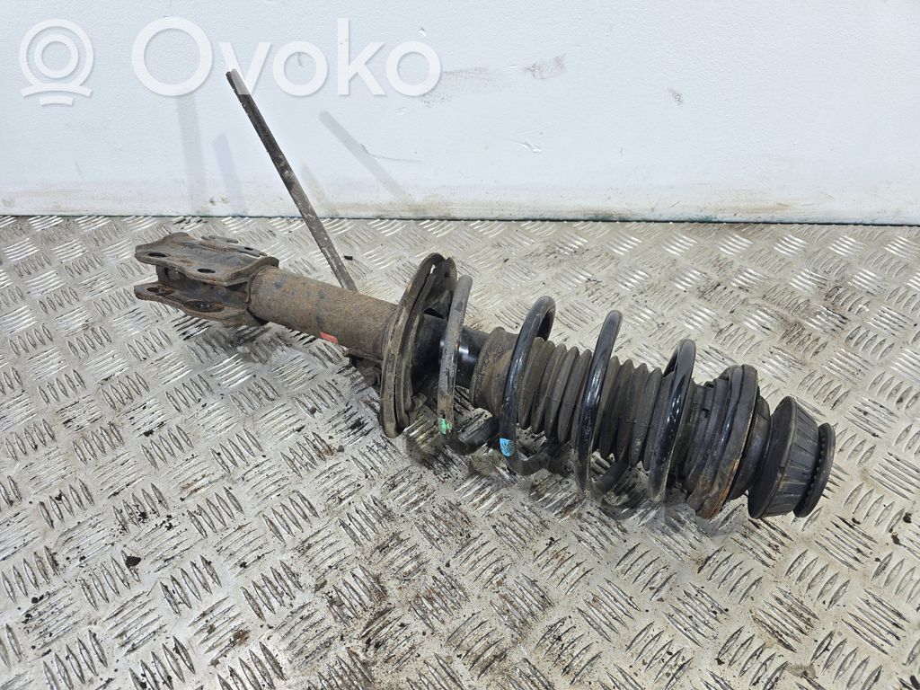 Toyota Yaris Front shock absorber/damper 