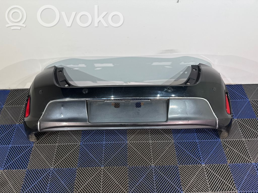 Toyota Auris E180 Бампер 