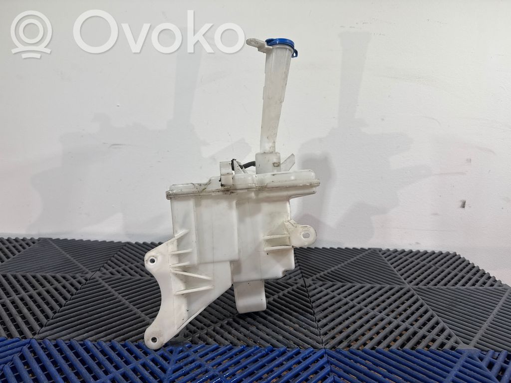 Toyota Auris E180 Langų skysčio bakelis 
