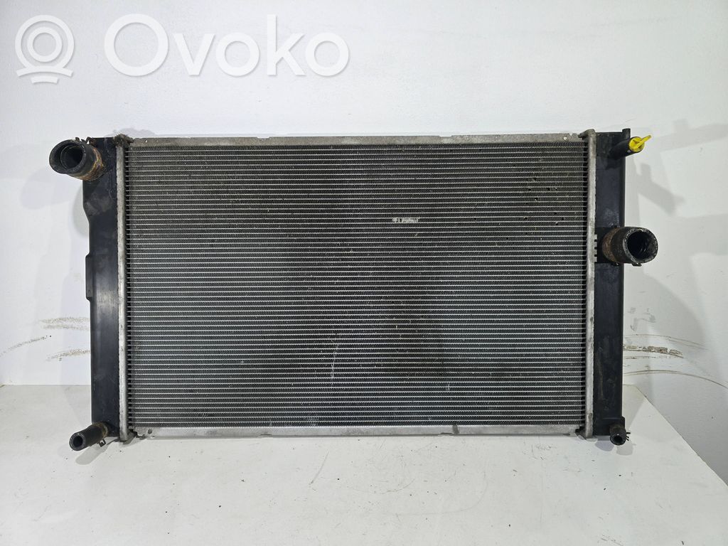 Toyota Auris E180 Coolant radiator 