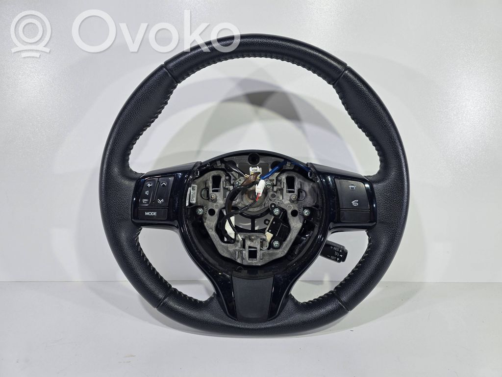 Toyota Yaris Kierownica 