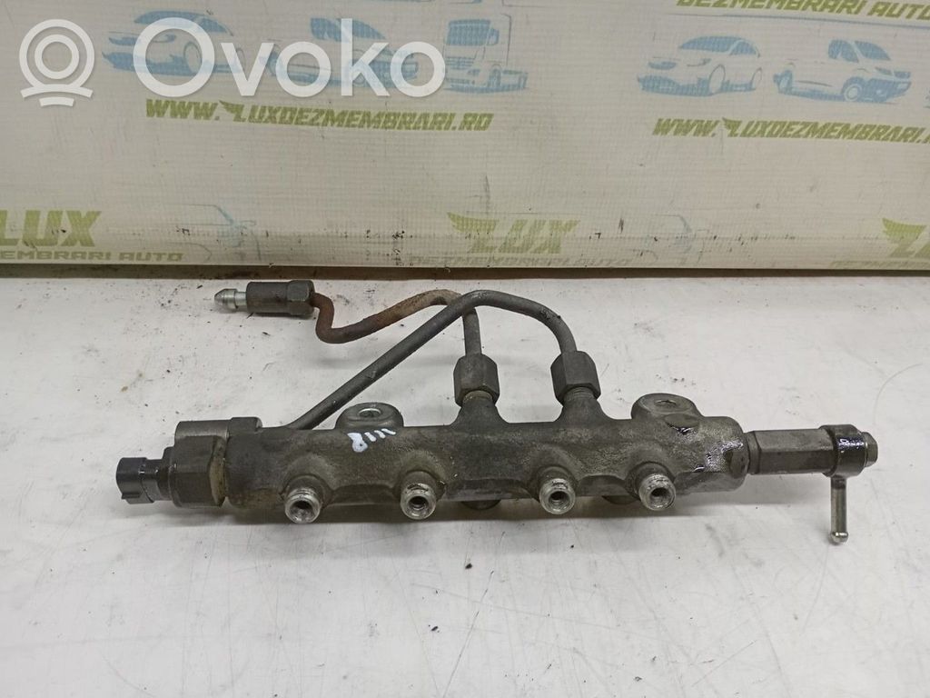Fuel splitter