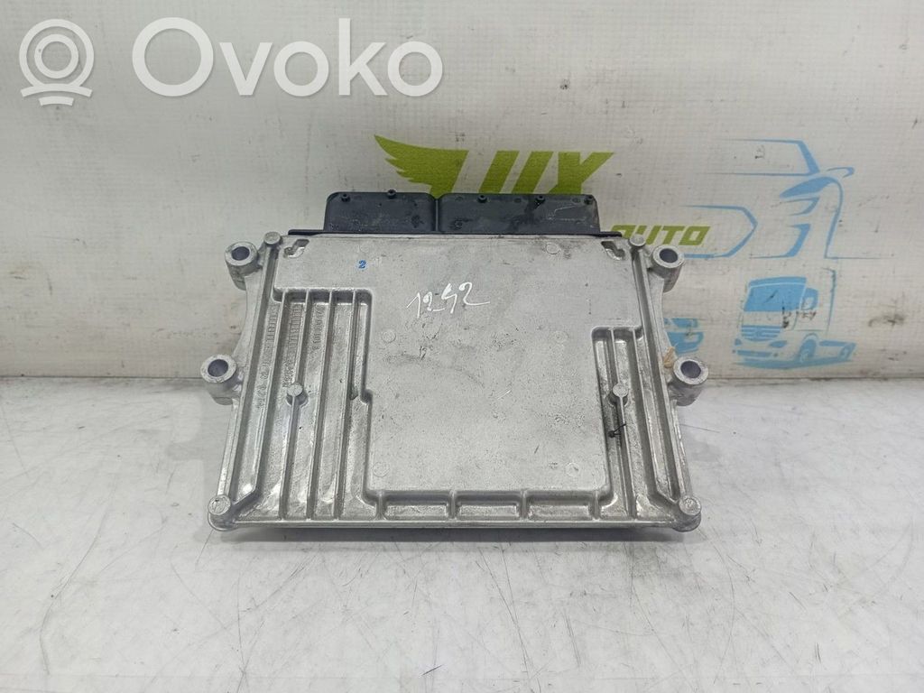 KIA Sportage Engine control unit/module ECU 