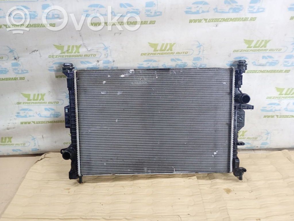 Ford Focus Dzesēšanas šķidruma radiators 