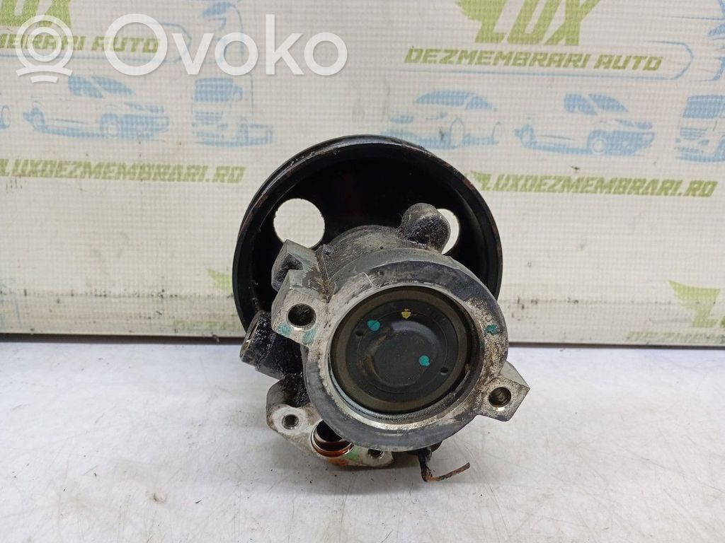 Ohjaustehostimen pumppu   540844