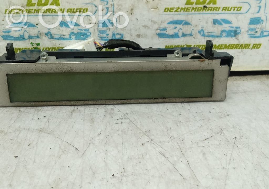 Mazda 3 I Screen/display/small screen 