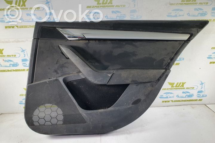 Skoda Octavia Mk3 (5E) Boczki / Poszycie drzwi tylnych 