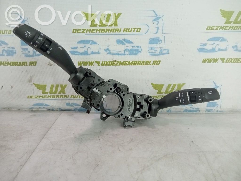 KIA Stonic Pulsanti/interruttori sul volante 