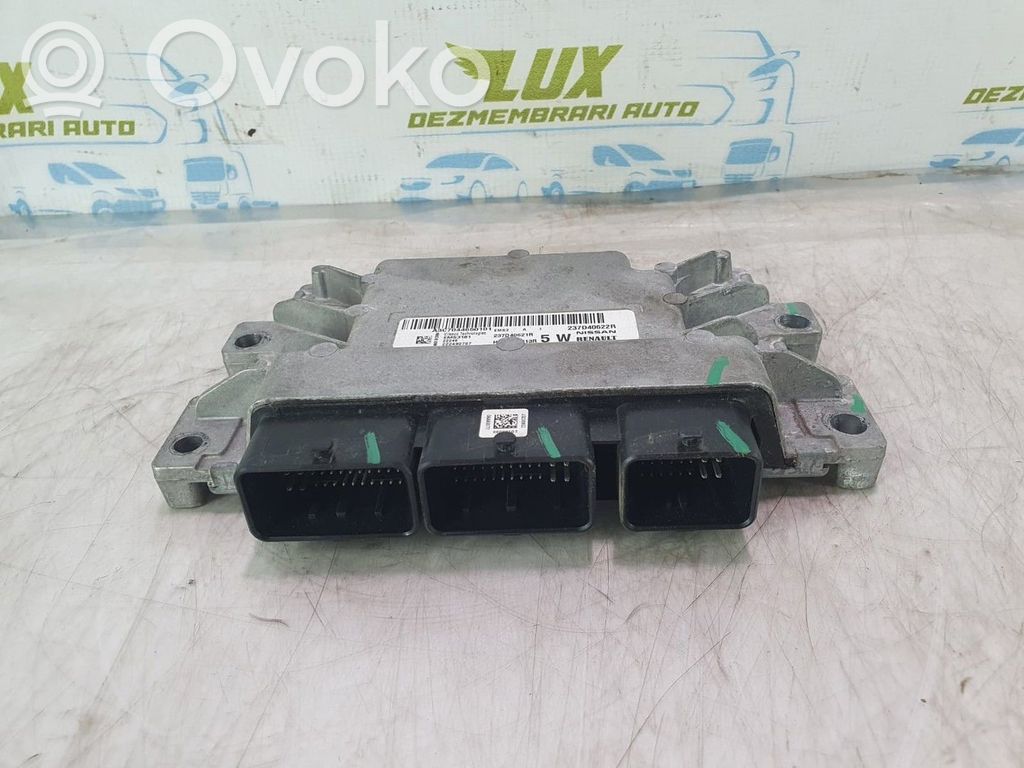 Engine control unit/module ECU   237D40622R
