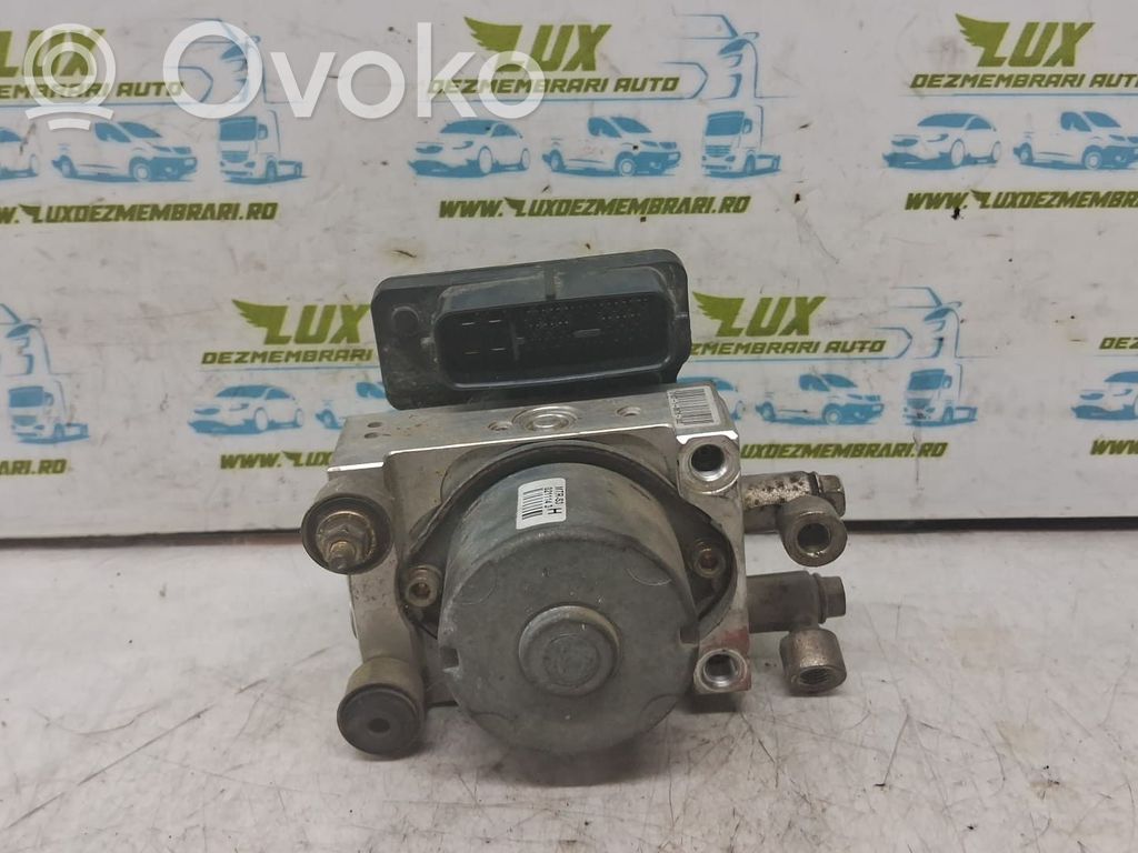 Bomba de ABS   UM51437A0