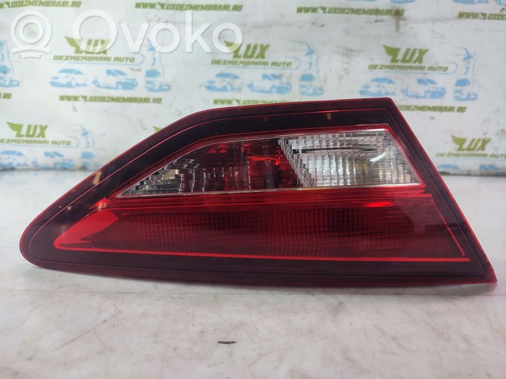 Seat Leon (5F) Aizmugurējais lukturis virsbūvē 