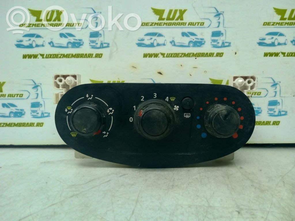 Dacia Logan II Air conditioning (A/C) switch 