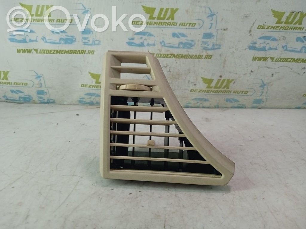 Chrysler Sebring (JS) Centrinės oro grotelės 