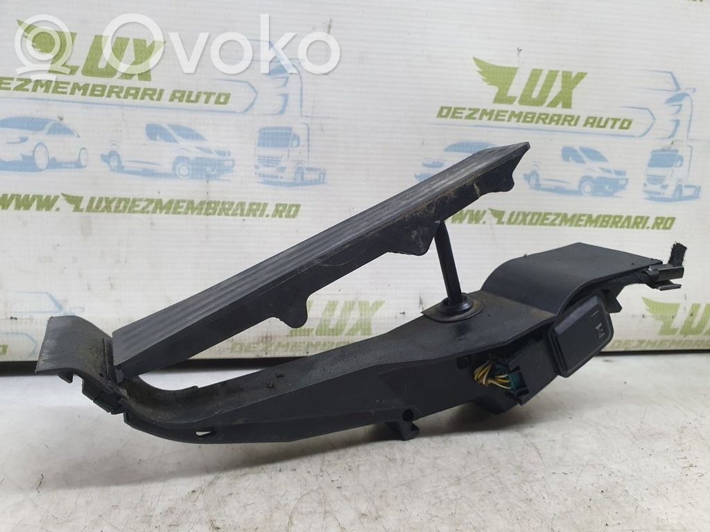 BMW 3 E46 Accelerator throttle pedal 