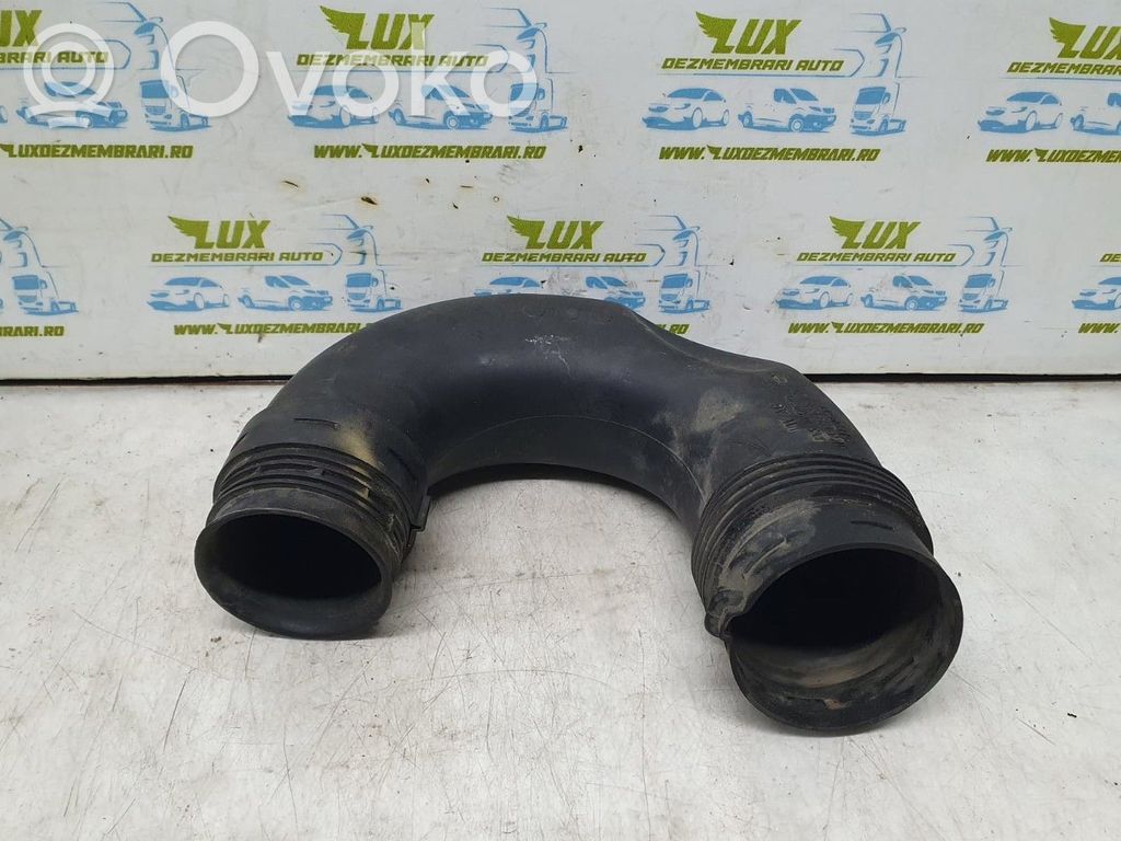 Volkswagen Caddy Furtun/conductă intercooler 