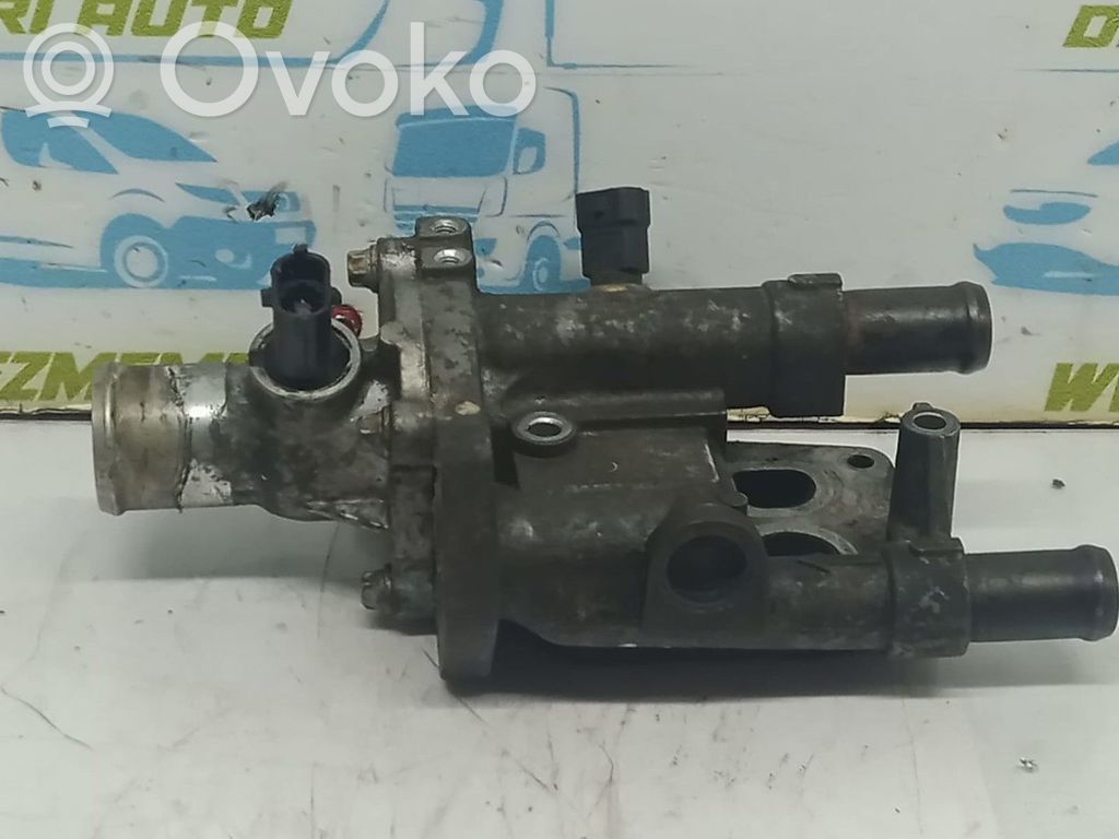 Opel Astra H Alloggiamento termostato 
