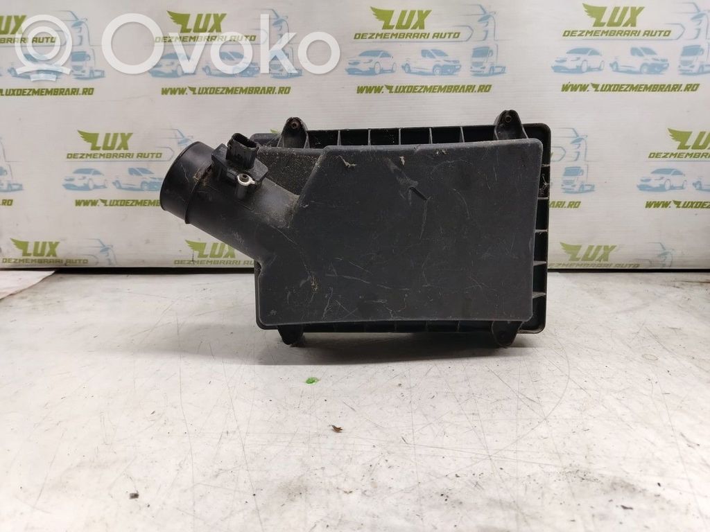 Land Rover Freelander 2 - LR2 Ilmansuodattimen kotelo 