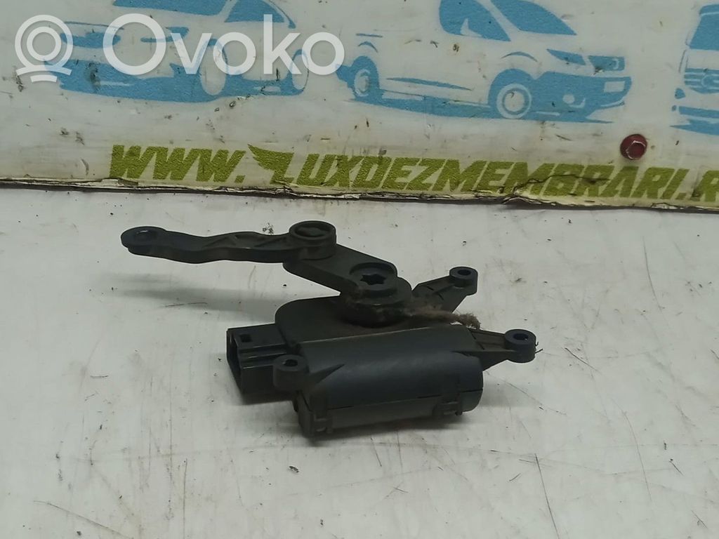 Volkswagen Golf V Motorino attuatore ricircolo aria dell’A/C
