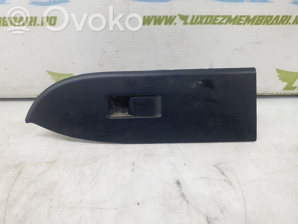 Suzuki Grand Vitara II Przyciski szyb 