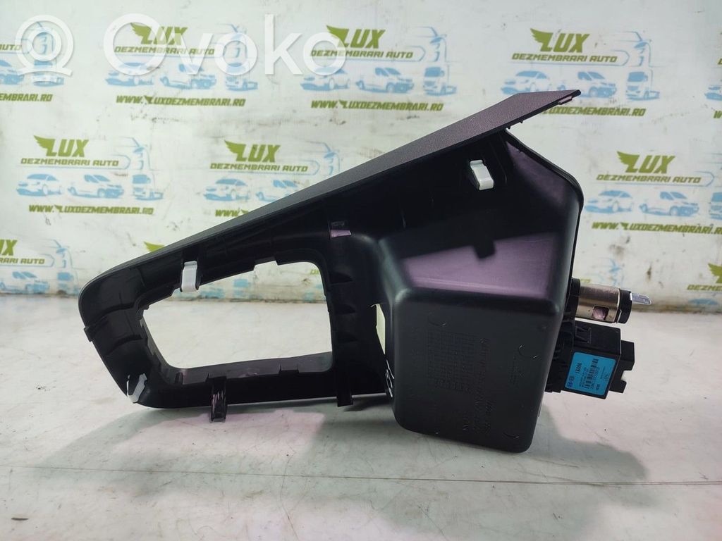 Hyundai ix20 Embellecedor de la consola central 