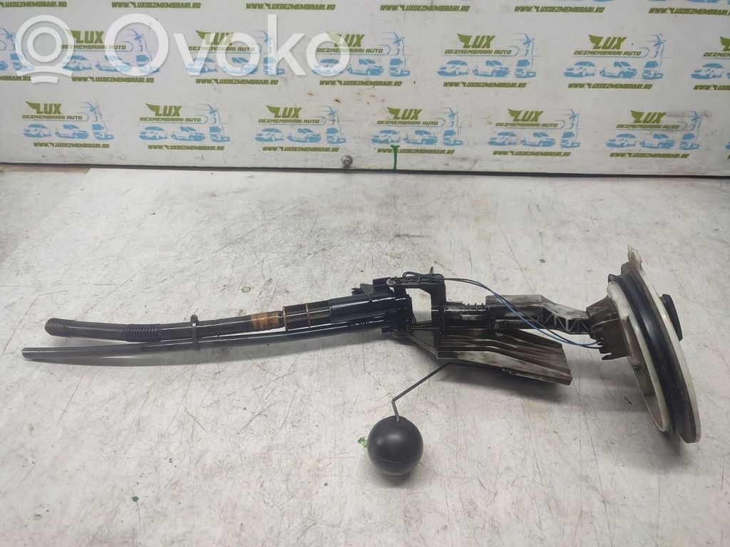 Audi A4 S4 B7 8E 8H Sensor de nivel de combustible 