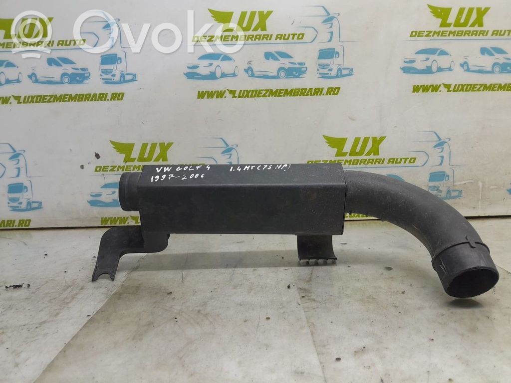 Volkswagen Golf IV Conductă/furtun admisie aer 