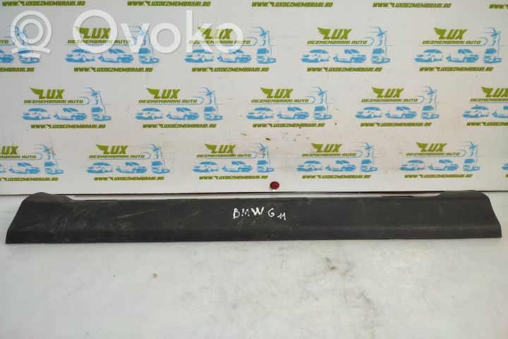 BMW 7 G11 G12 Listwa drzwi przednich 
