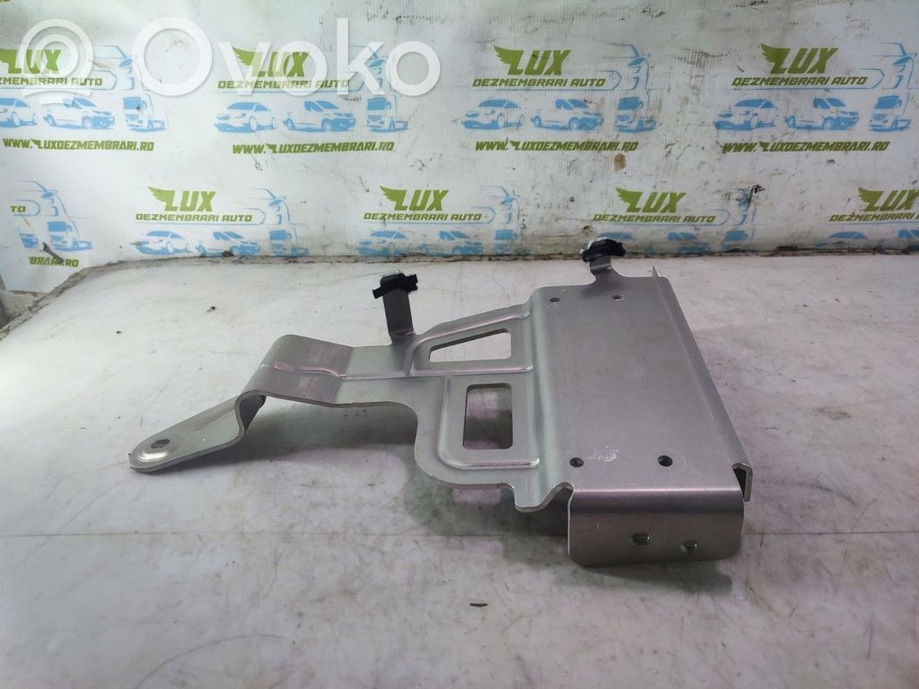 Base (soporte)   4K0907682