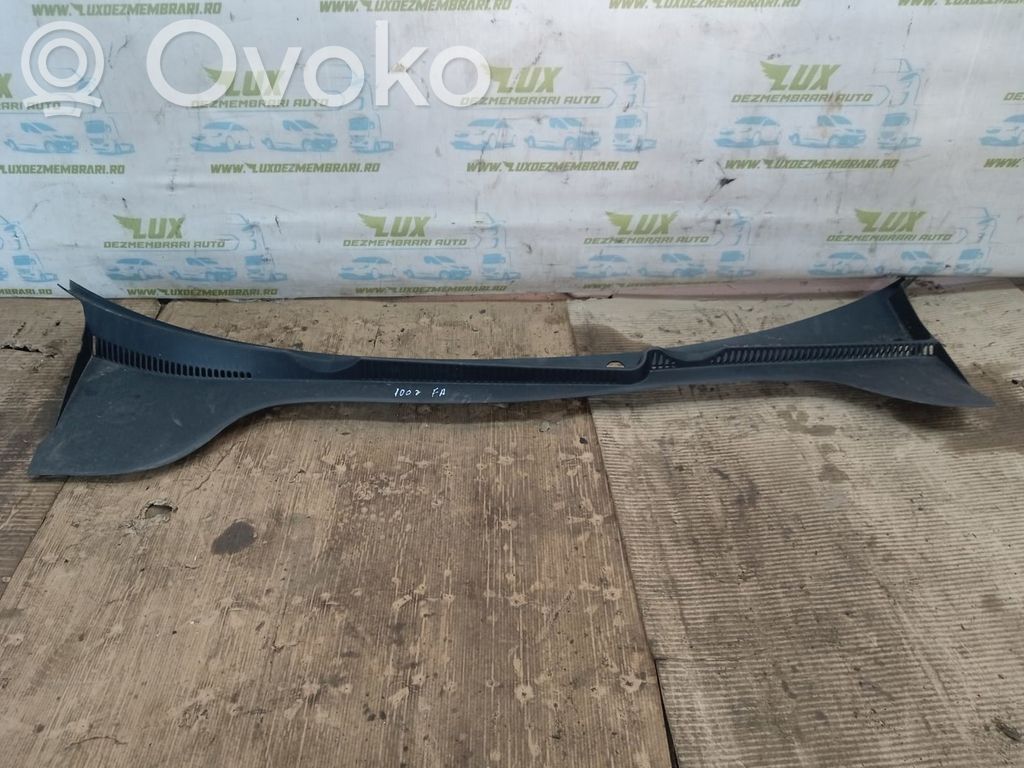 Volkswagen Golf V Garniture d'essuie-glace