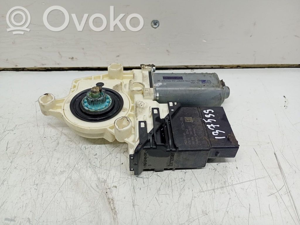 Volkswagen Golf V Moteur de lève-vitre de porte arrière 