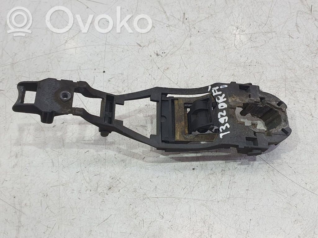 Etuoven ulkokahva   3B0837885