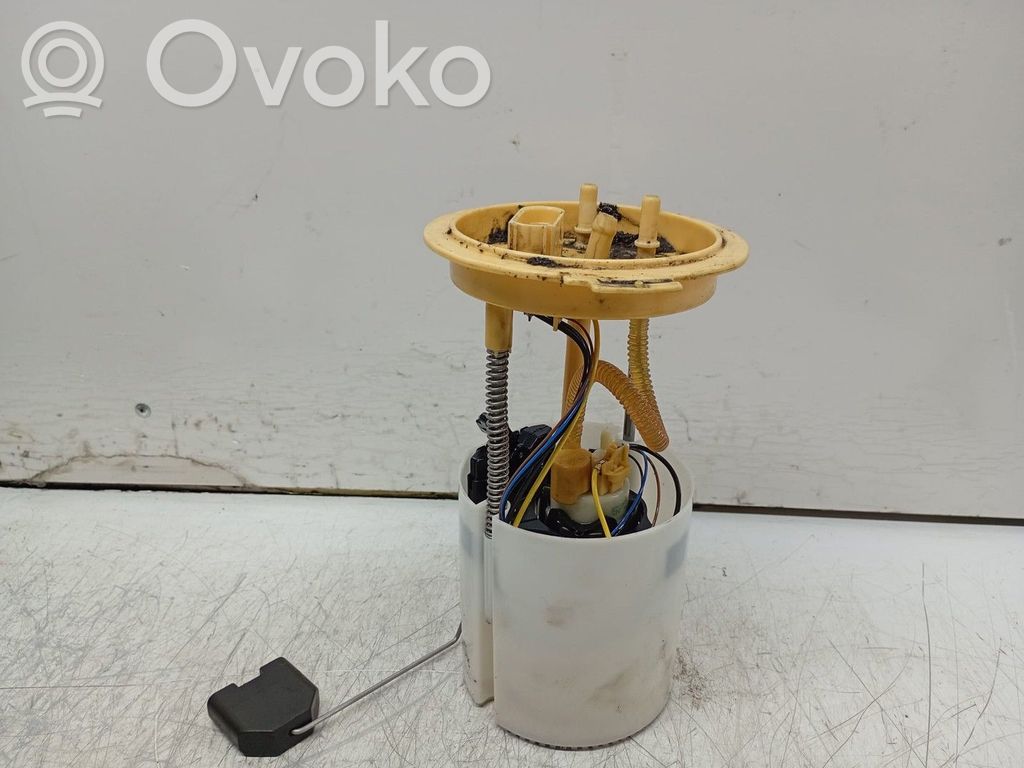 Volkswagen PASSAT B6 Pompa carburante immersa 
