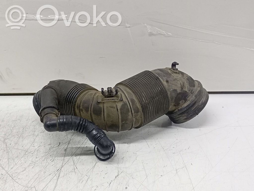 Volkswagen PASSAT B6 Tube d'admission d'air