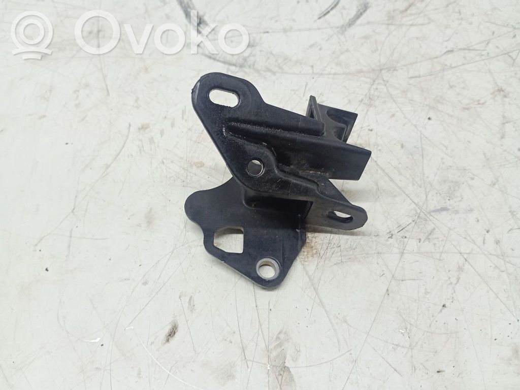 Engine mounting bracket   9813733680