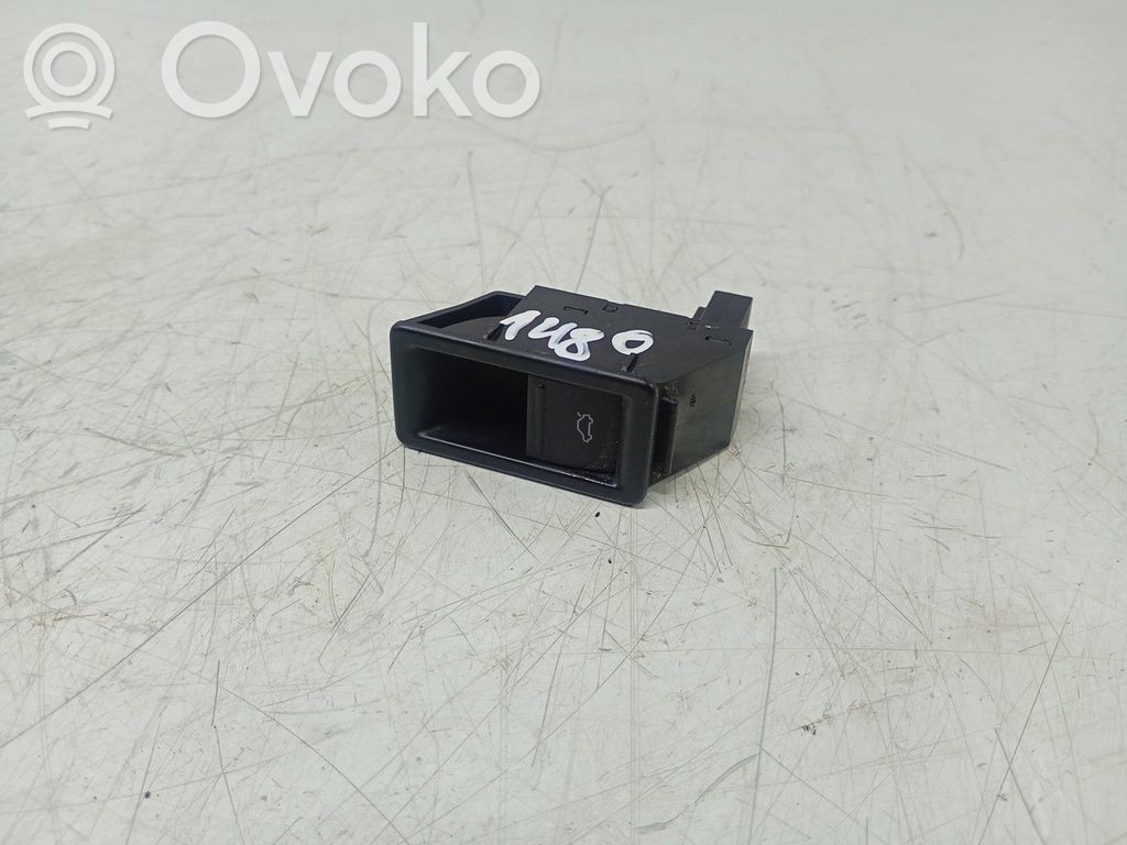 Volkswagen Jetta VI Autres commutateurs / boutons / leviers 